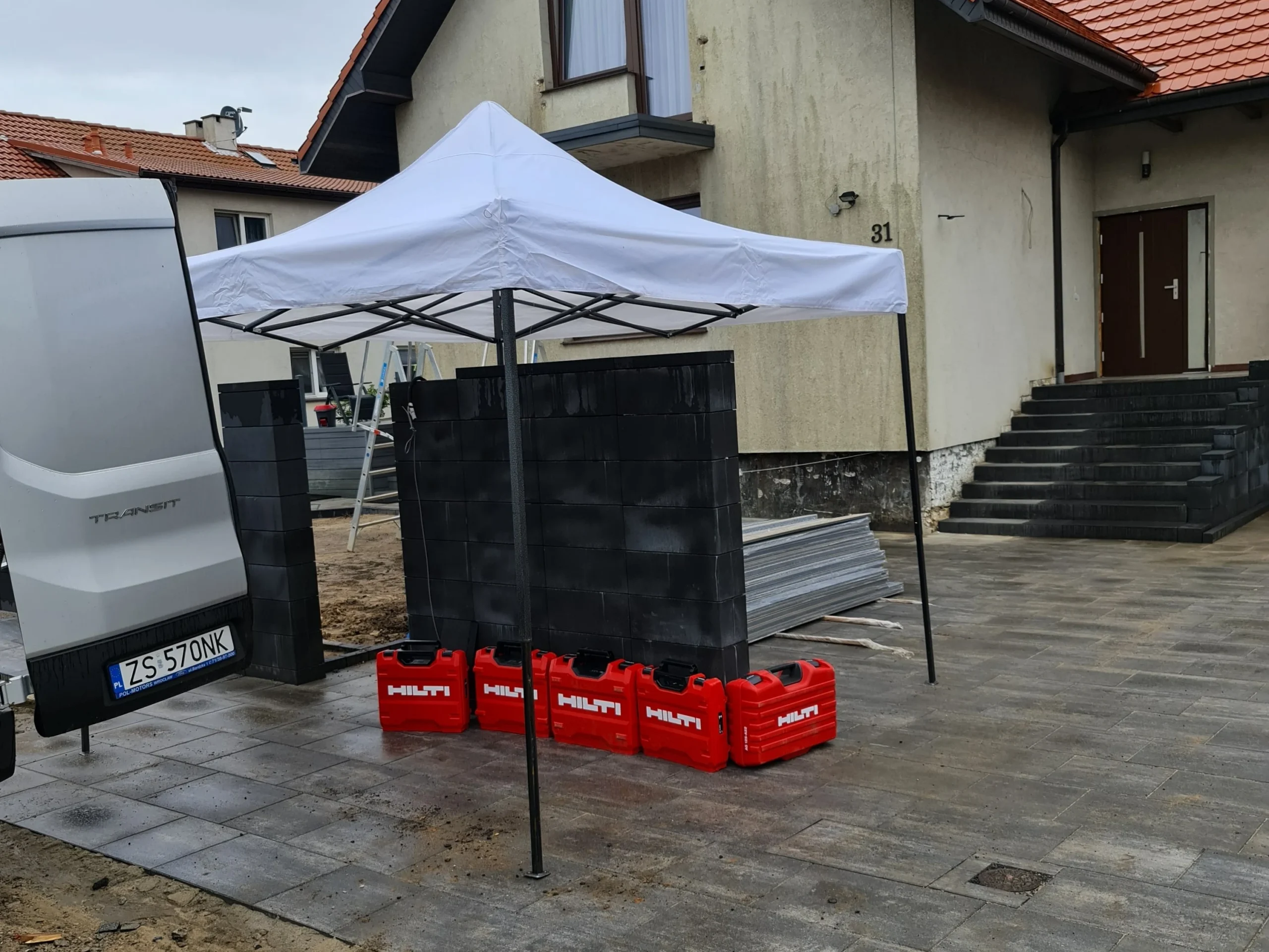 prace brukarskie